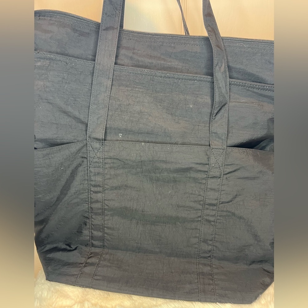 BAGGALLINI EXPANDABLE TRAVEL SHOPPING TOTE - Picture 8 of 10
